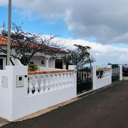 House In Canico * Canico (Madeira)